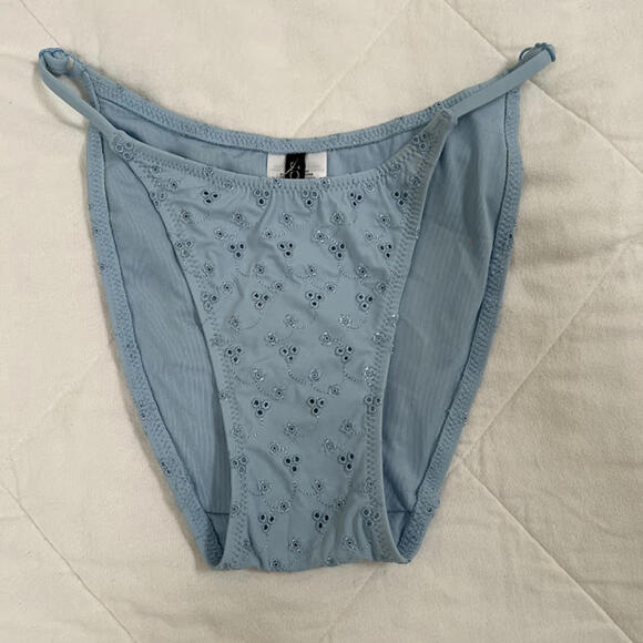 Light Blue Embroidered Bikini Bottom (bottom only) – Adjustable Sides - XXS - Picture 2 of 5